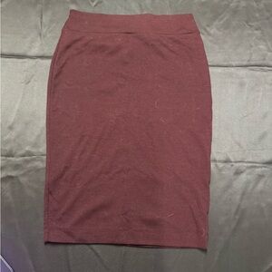 Elegant Burgundy Pencil Skirt